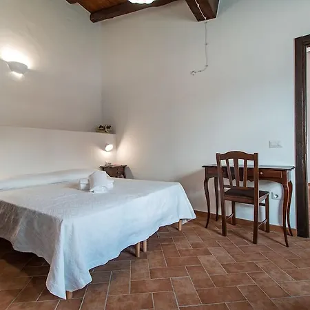 Ghivine Diffuso Hotel Dorgali