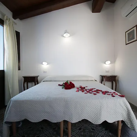 Ghivine Diffuso 3*