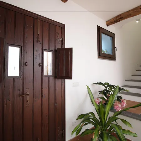 Ghivine Diffuso 3* Dorgali