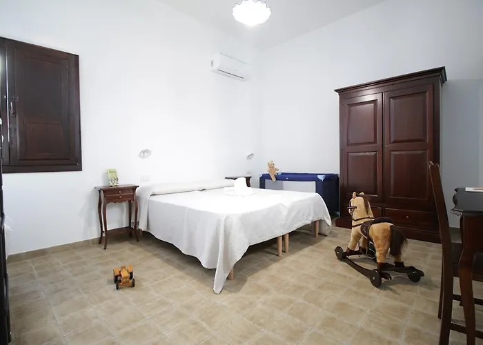 Ghivine Diffuso Szálloda 3*