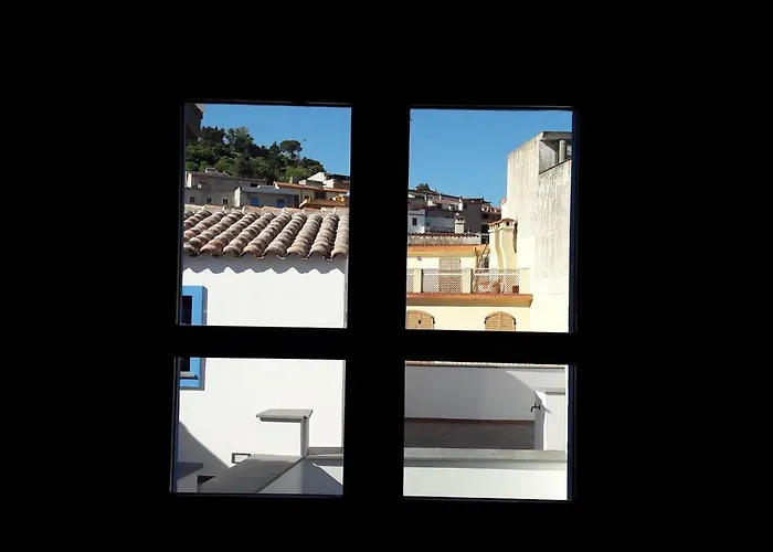 Ghivine Diffuso Szálloda 3*